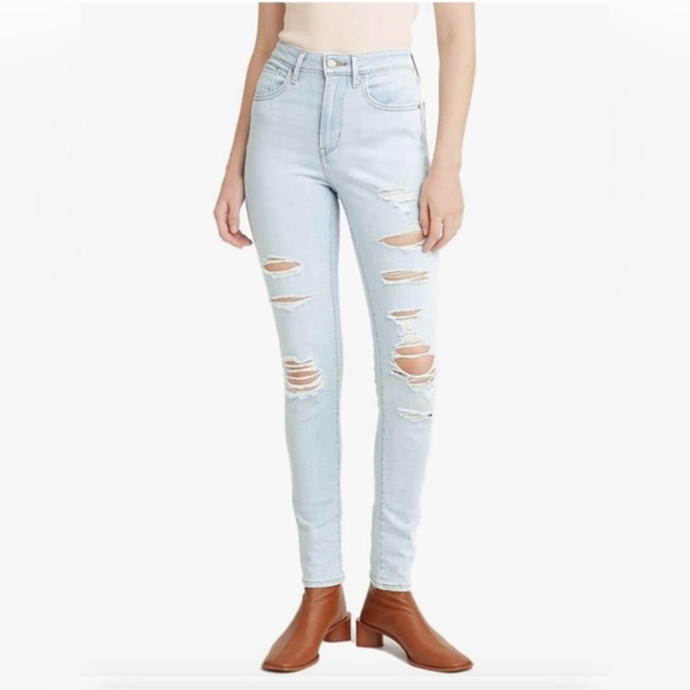 Levi's 721 High Rise Distressed Skinny Jeans